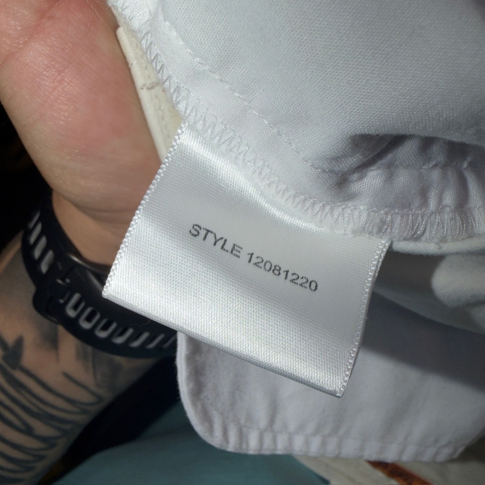 Tory Burch White Bermuda Shorts Logo Button Walking Shorts 12081220 Size 2 - Picture 9 of 9
